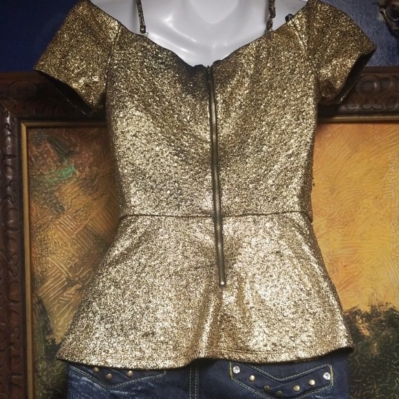 Gold Metallic Peplum Top๐กHOSTPICK๐  - Picture 6 of 8